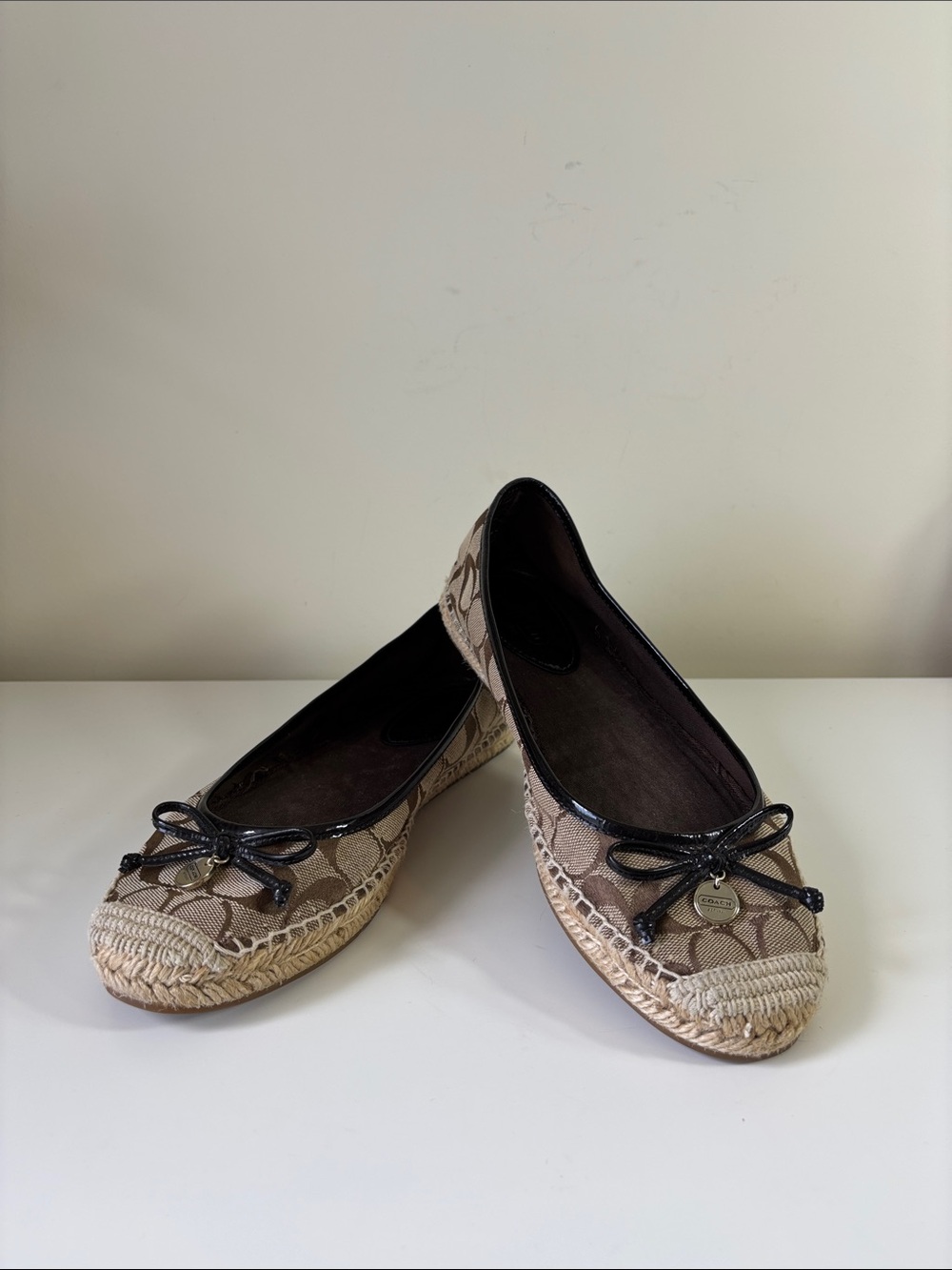 Coach Royce Signature Canvas & Leather Espadrille Ballet Flats 9B
